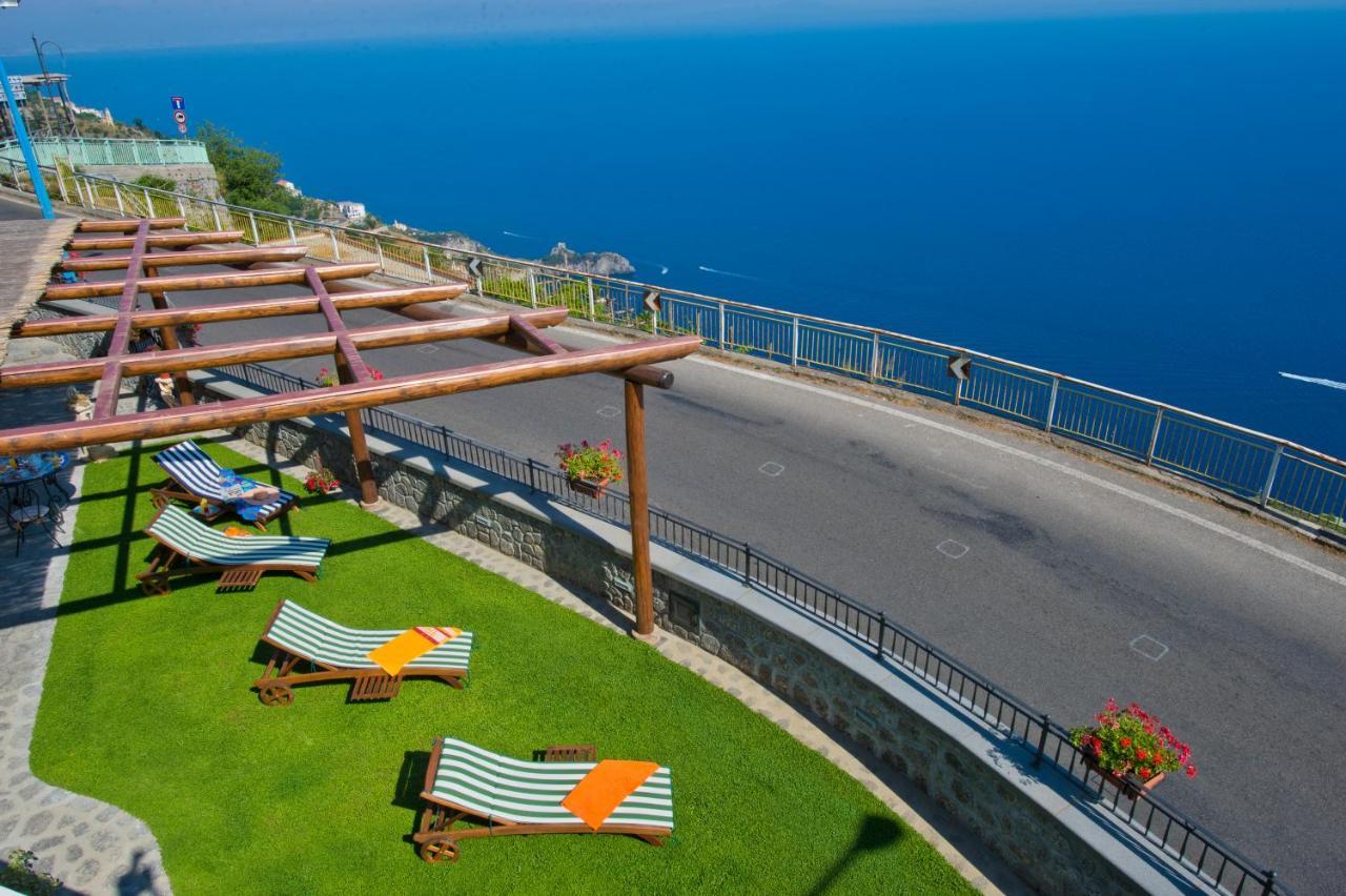 Bed and Breakfast La Mela Blu Фуроре Экстерьер фото
