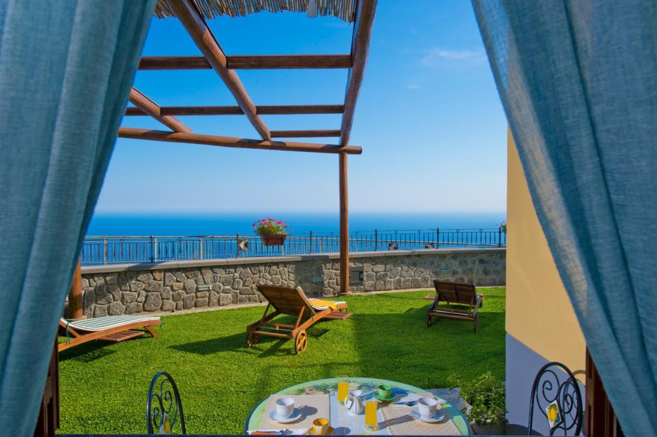 Bed and Breakfast La Mela Blu Фуроре Экстерьер фото